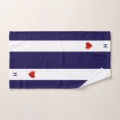 赤いハート&モノグラムon navy blue & white ストライプの バスタオルセット (ハンドタオル)