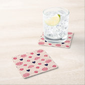 赤いハート、唇、菊の模様。 スクエアペーパーコースター (インサイチュ)