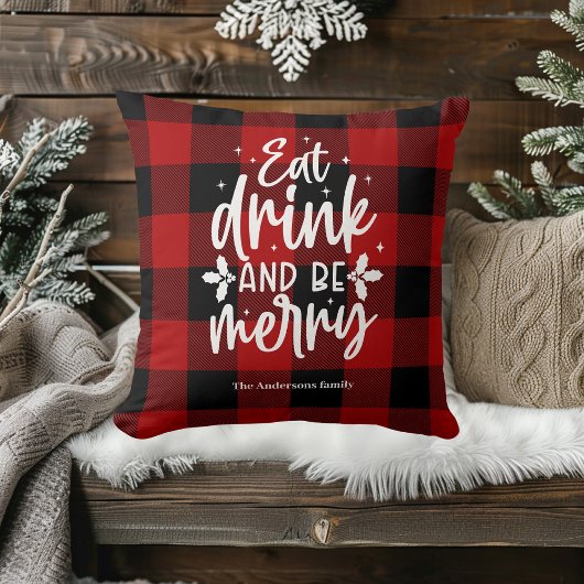 赤いバファロープレイド柄の「Eat, Drink & Be Merry」 クッション