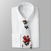 赤いバラが水玉模様の背景。 ネクタイ (タイ)