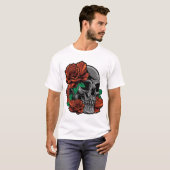 赤いバラとスカルガーデンガーデナーフラワーロス Tシャツ (正面フル)