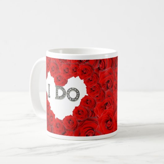 赤いバラのハートきらきら光る私は結婚マグ コーヒーマグカップ (正面左)