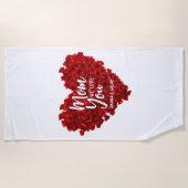 赤いバラのハート愛あなたを母の日 ビーチタオル (正面)