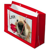 赤いバラのバレンタイン愛のゴールデン・リトリーバー ラージペーパーバッグ (正面アングル)