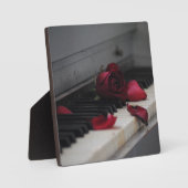 赤いバラのピアノ鍵 フォトプラーク (正面)
