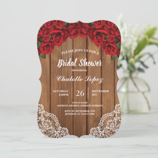 赤いバラのブライダルシャワーの素朴な木 招待状 (スタンド正面)