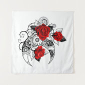 赤いバラのメカニカルクレセント タペストリー (正面(横))