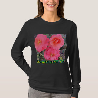 赤いバラのラブシャツ Tシャツ