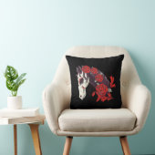 赤いバラの死んだ馬の骸骨の日 クッション (椅子)