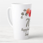 赤いバラの水彩花70歳の誕生日フラワー カフェラテマグ (左アングル)