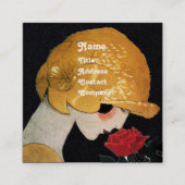 赤いバラの美しいファッションの衣装ブラックを持つ女性 スクエア名刺 (正面)