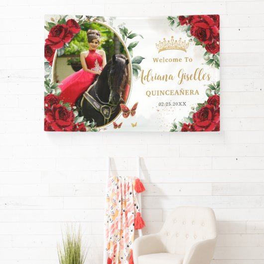 赤いバラの花の蝶のキンセアニエラ写真 横断幕 (インサイチュ)