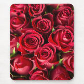 赤いバラの花は決して十分ではない マウスパッド (正面)
