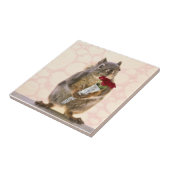 赤いバラの花束を持つリス タイル (側面)