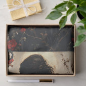 赤いバラの間に黒いドレスを着たゴシック風の女性 薄葉紙 (ギフト)