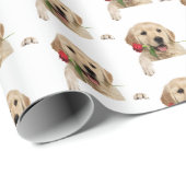 赤いバラを持つゴールデンレトリバー ラッピングペーパー (ロールコーナー)