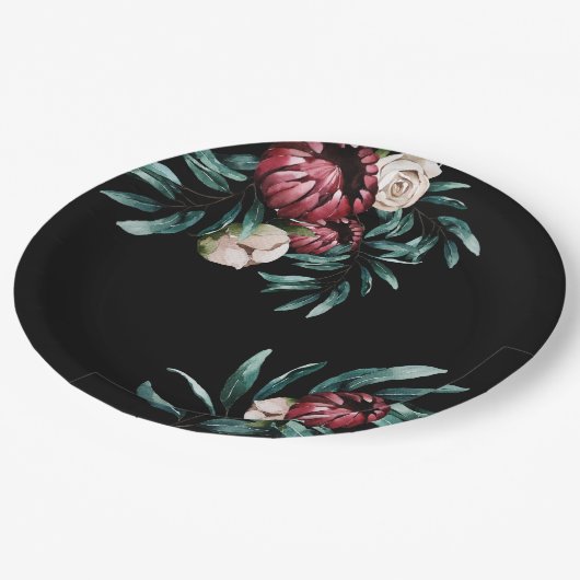 赤いバラ黒の背景スクリプエレガントト ペーパープレート (アングル)