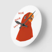 赤いバーブ「GUMI」の上越え….. ラウンド壁時計 (傾斜)