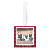 赤いパーソナライズされたバッファローのプレイドのクリスマスフォト キューブオーナメント (正面)