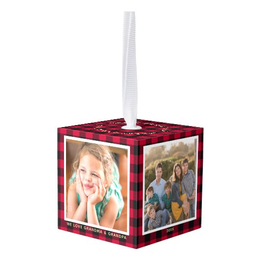 赤いパーソナライズされたバッファローのプレイドのクリスマスフォト キューブオーナメント (裏面アングル)