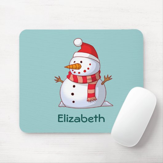 赤いパーソナライズされた服を着たかわいいクリスマス雪だるま マウスパッド (マウス)