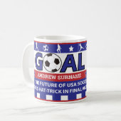 赤いパーソナライズされた白と青のサッカーマグ コーヒーマグカップ (正面左)