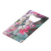 赤いピンクおよび白い熱帯花 クレジットカード栓抜き (正面アングル)