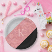 赤いピンクのろうけつ染めとグレーの水色の文字 ペーパープレート (パーティー)