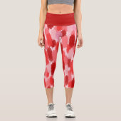 赤いピンクの抽象芸術ブラシストロークパターン カプリレギンス (正面)