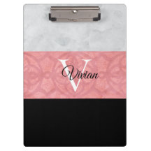 赤いピンクろうけつ染めと灰色の水モノグラムの色