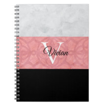 赤いピンクろうけつ染めと灰色の水モノグラムの色