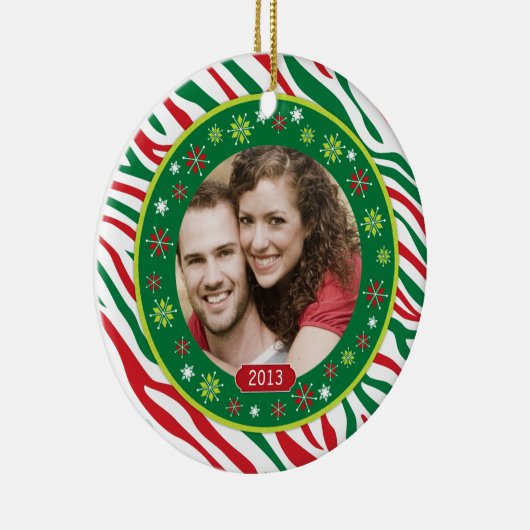 赤いファンキー緑のゼブラプリント家族の写真クリスマス セラミックオーナメント (右)