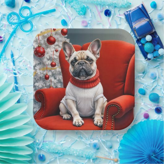 赤いフランスの椅子の上のクリスマスブルドッグ ペーパープレート (パーティー)