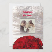 赤いフローラ結婚の花束の写真招待 招待状 (裏面)