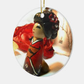 赤いプラムI セラミックオーナメント (左)