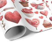 赤いプレゼントの贈り物、ハート、スイーツと子供 ラッピングペーパー (ロールコーナー)