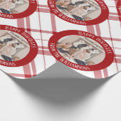 赤いプレモダンイドのクリスマスカスタムの家族写真 ラッピングペーパー (角)