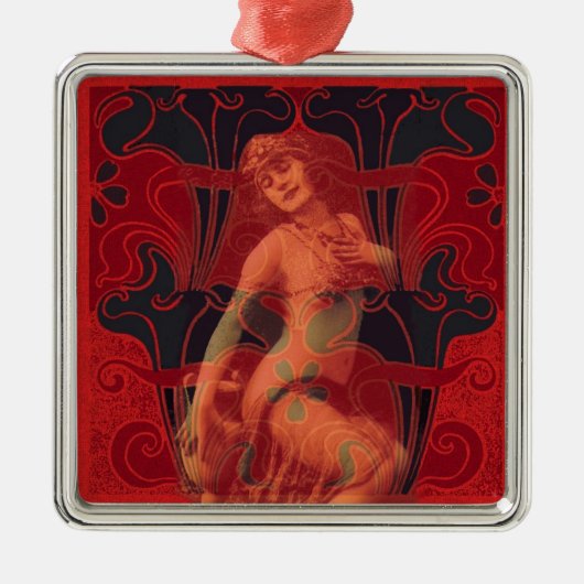 赤いベール メタルオーナメント (正面)