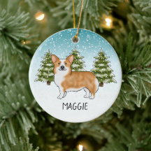 赤いペンブロークウェルシュコーギー 冬の森 クリスマス