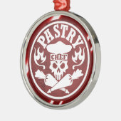 赤いペーストリー作りの職人のスカルおよび交差させたペストリーのバッグ メタルオーナメント (左)