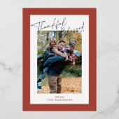 赤いホイルのギンガムサンクスギビング家族の写真 箔シーズンカード (正面)