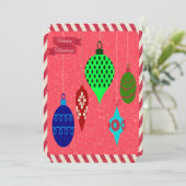 赤いホリデーオーナメントとキャンディーケーンのグリーティング シーズンカード (スタンド正面)