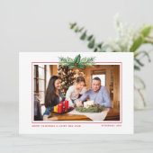 赤いホリーの水の色メリークリスマスファミリーフォト シーズンカード (スタンド正面)