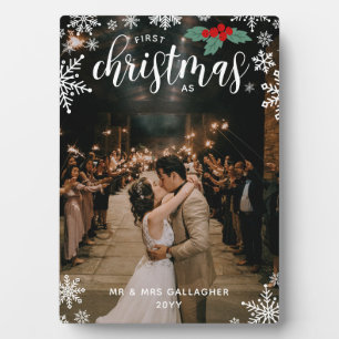 赤いホリーデコレーションの雪の結晶 結婚1周年記念のクリスマス写真 フォトプラーク