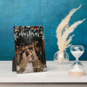 赤いホリーデコレーションの雪の結晶　結婚1周年記念のクリスマス写真 フォトプラーク (側面)