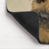 赤いボブ縁どル帽のテリア マウスパッド (コーナー)