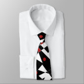 赤いボールを見つける ネクタイ (タイ)