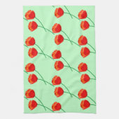 赤いポピーの花ハート淡い色の緑 キッチンタオル (縦)