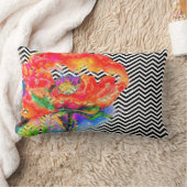 赤いポピー – 黒と白のシェブロン ランバークッション (ブランケット)