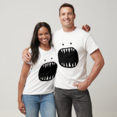 赤いミニマルモンスターの顔 Tシャツ (ユニセックス)